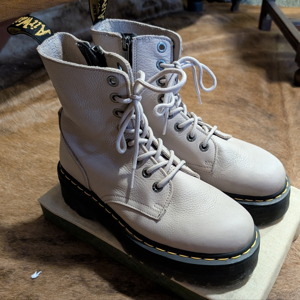 Dr. Martens Women's Cream Leather Boots